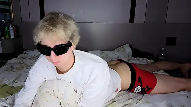 Timothy_Fox élő XXX-chatje