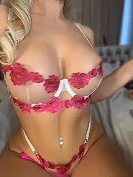 PinaColaBoom – Live XXX-chat