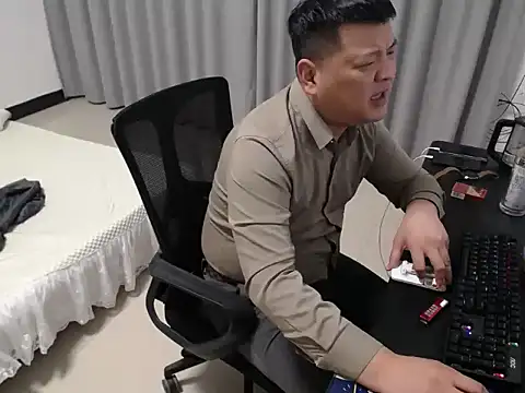 Chat +18 de zhang1118 ao vivo