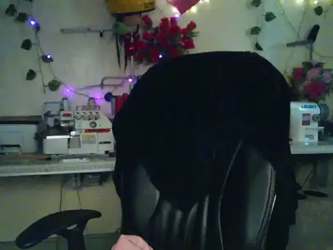 Anaconda2350's Live XXX Chat