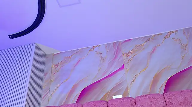 emmacurvy's Live XXX Chat