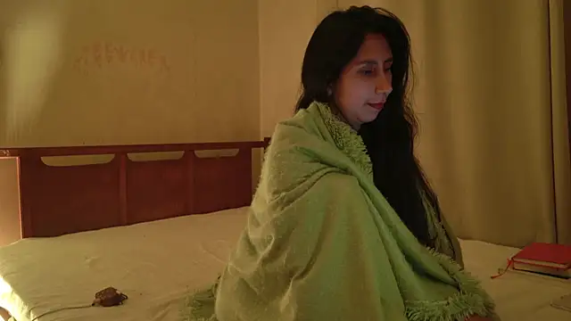 MoonLipsON-'s Live XXX Chat