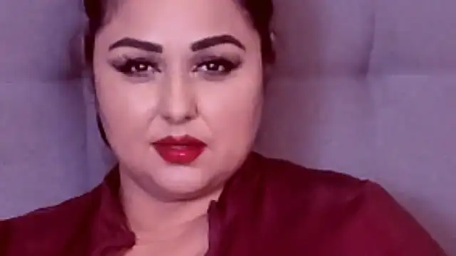 SelenaNoctis' Live XXX Chat