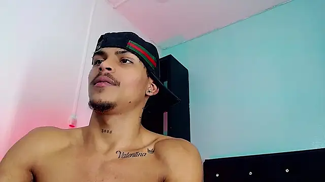 Angel_foxc13 XXX чат на живо