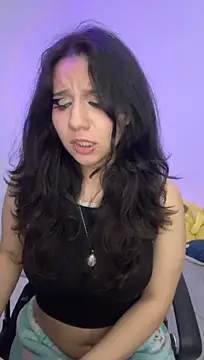 HollyPeachh's Live XXX Chat