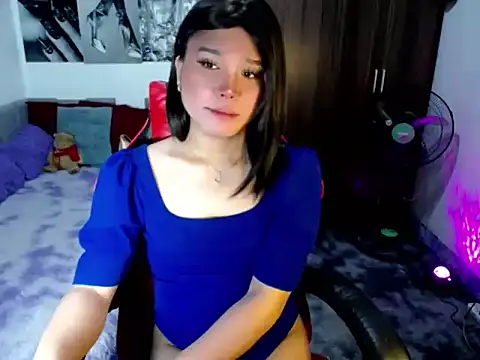 sofiathe1stのライブXXXチャット
