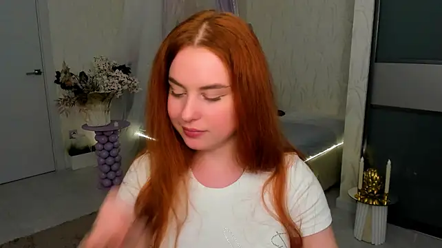 AirySilhouette Adlı Modelin Canlı XXX Sohbeti