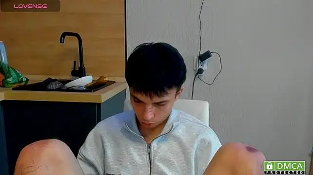 XXX chat uživo modela Clark_Day