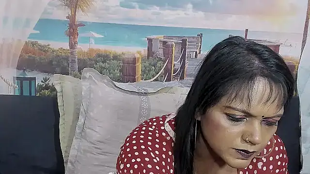 XXX chat uživo modela indianswtbella