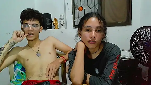 DeusGoth Live XXX-Chat