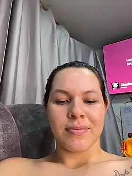 miacarrot's Live XXX Chat