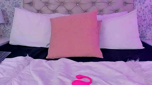 Chat XXX en directo de VelvetEros