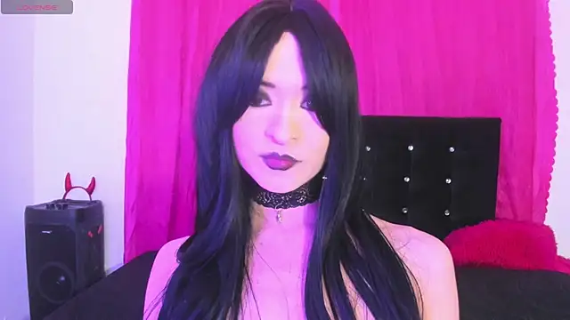 cutenaked_8's Live XXX Chat