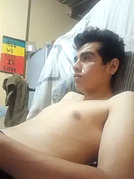 Ortiz3404's Live XXX Chat