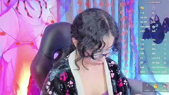 Chat +18 de indra_cam ao vivo