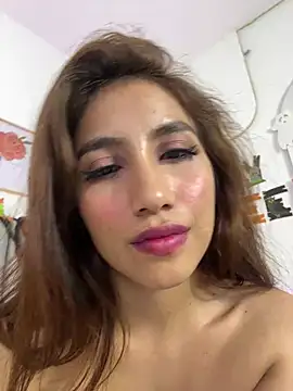 naomiii__ 라이브 XXX 채팅