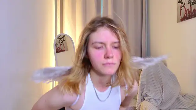 XXX chat uživo modela MilanaRayy