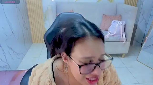 Luana_s Live XXX-Chat