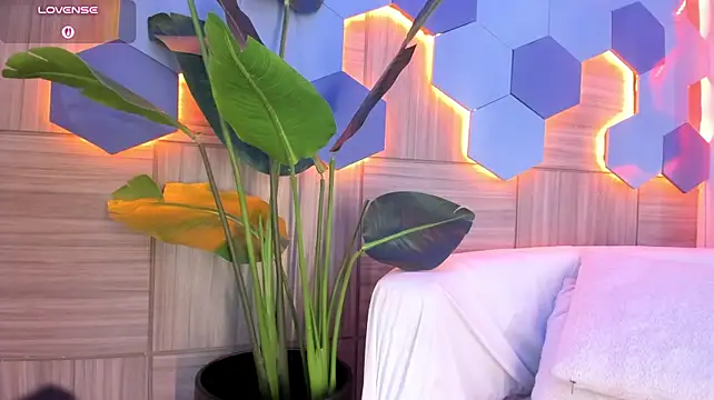XXX chat uživo modela cassideypalmer