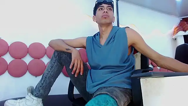 Drake_Jackn Live XXX chat