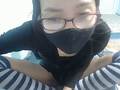 แชท XXX สดของ elllaaxx