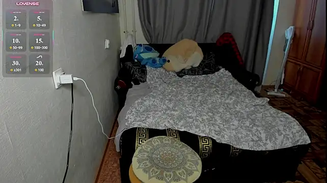 Chat +18 de monica__elder ao vivo