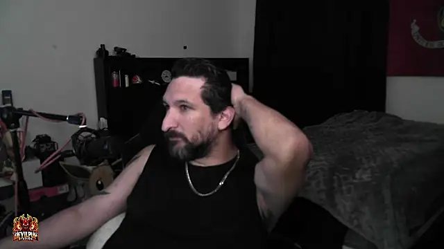 DevilPup75_ Live XXX Chat