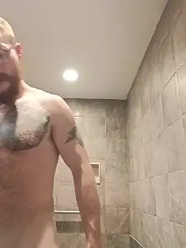 Pokazy przed kamerką – clubber92