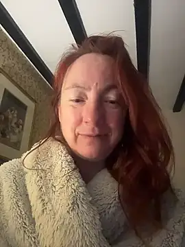 LouiseTswing Chat XXX in diretta