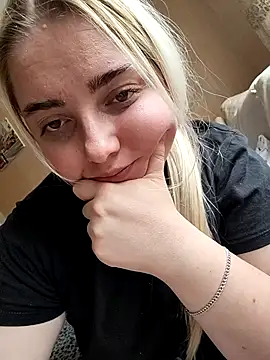 GreenOwll Live XXX-chat