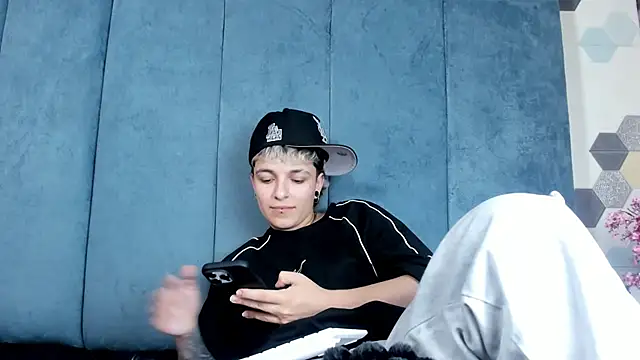 Megan_Thompson_'s Live XXX Chat