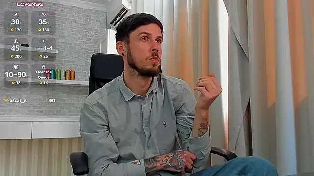 Онлайн чат XXX JonahShaw