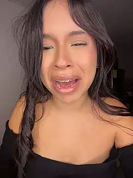 Paola05_'s Live XXX Chat