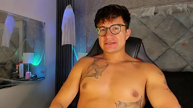 Chat XXX en directo de Hassbyd