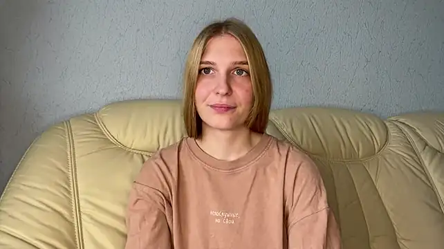 CriseldaStarns' Live XXX Chat
