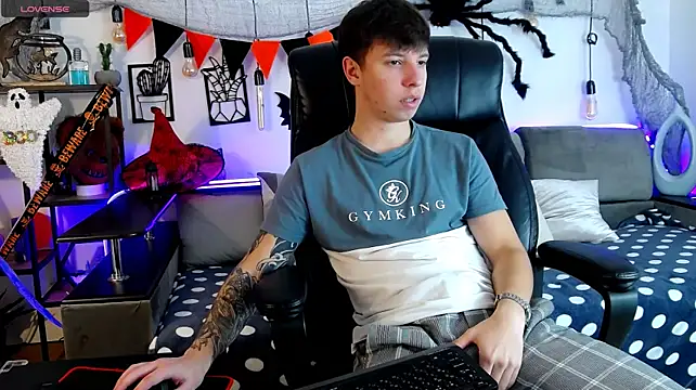 ThomasEdisonn – Naživo XXX chat