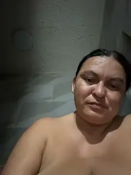 Chat +18 de Horny-Mommy-Dirty ao vivo