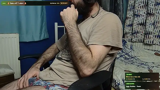 hairybearcb's Live XXX Chat