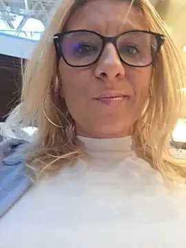 KaylinJan Live XXX-Chat