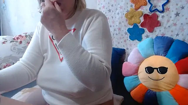 QueenLana Live XXX-Chat