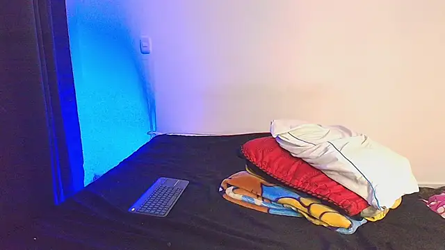 XXX chat uživo modela rivaas01