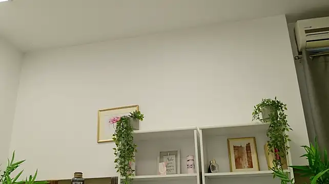 LadyLeea's Live XXX Chat
