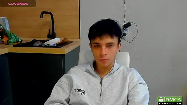 Clark_Day Adlı Modelin Canlı XXX Sohbeti
