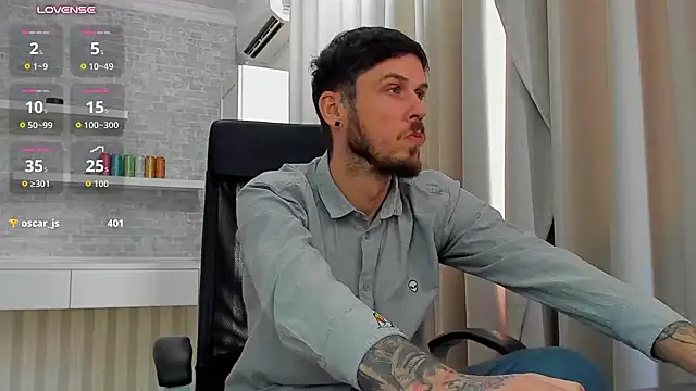Онлайн чат XXX JonahShaw