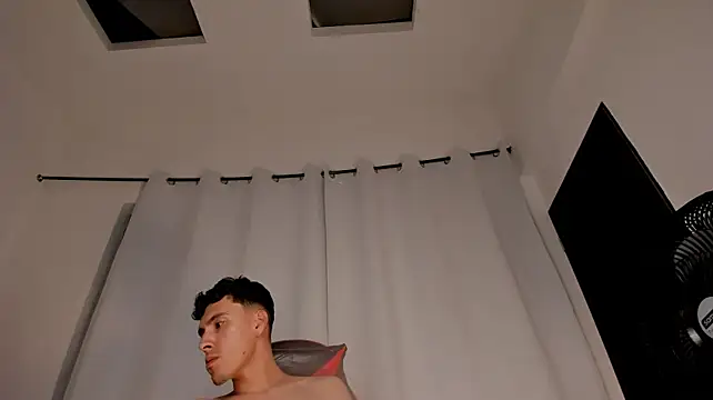 MaxLeons' Live XXX Chat
