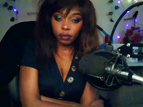 Anaconda2350 live XXX chat