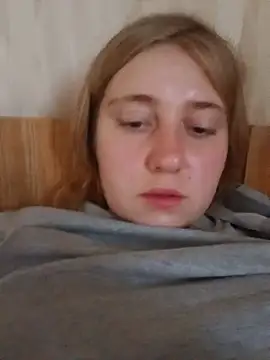 AnastasiaSky19 Adlı Modelin Canlı XXX Sohbeti