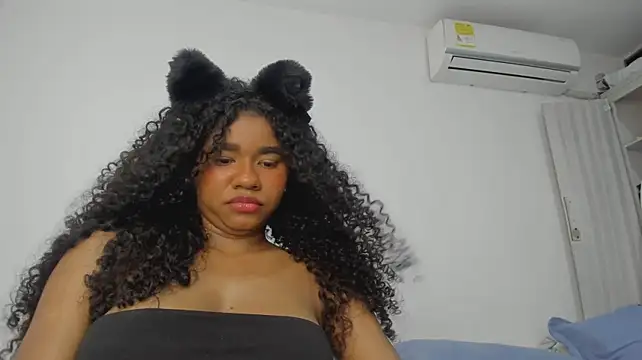 ashley_lemus live XXX chat
