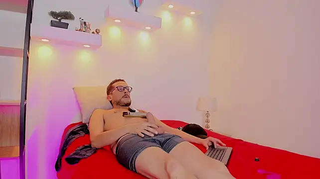 DarkRomanceXXX's Live XXX Chat