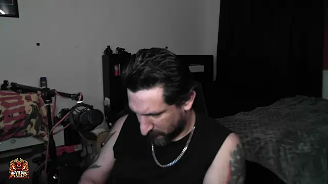 Онлайн чат XXX DevilPup75_
